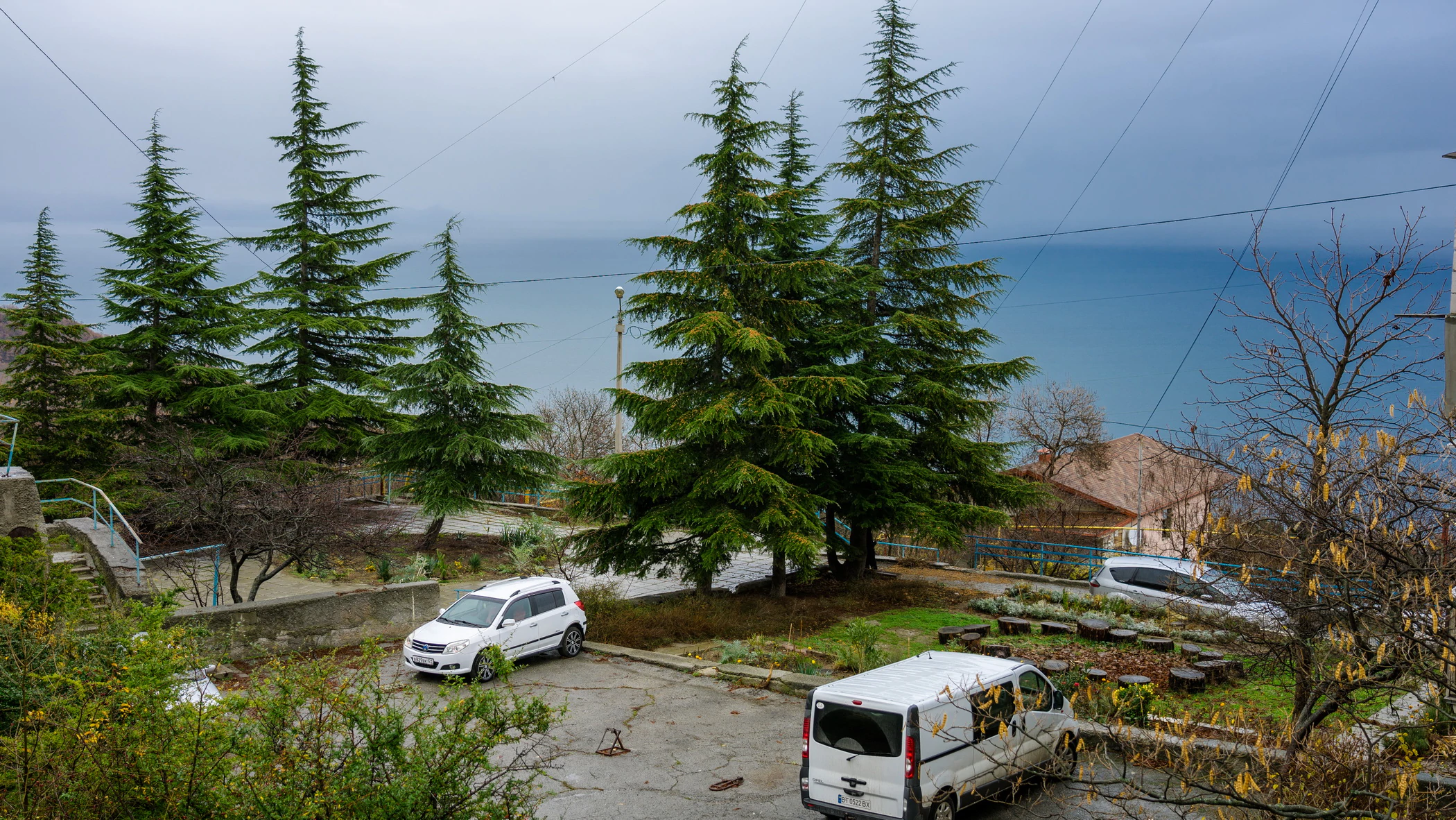 Погода в крыму 28 ноября. Крым как было и как стало фото. Поселок Заречный под Алуштой. Погода в Крыму с 8 октября.