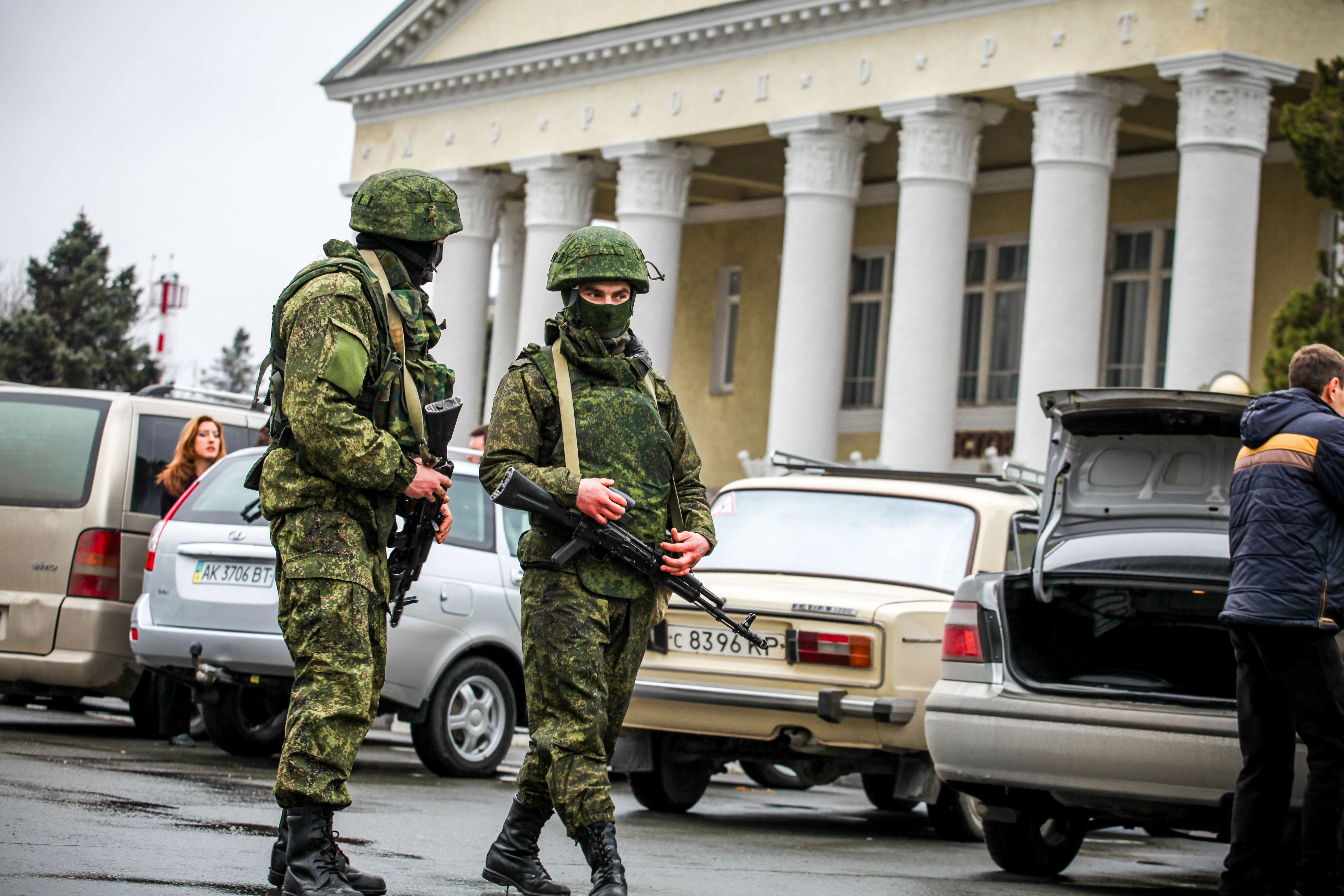 Аннексия и оккупация. Аннексия Крыма 2014 военные. Зелёные человечки в Крыму. Захват Крыма 2014. Аннексия Крыма российские войска.