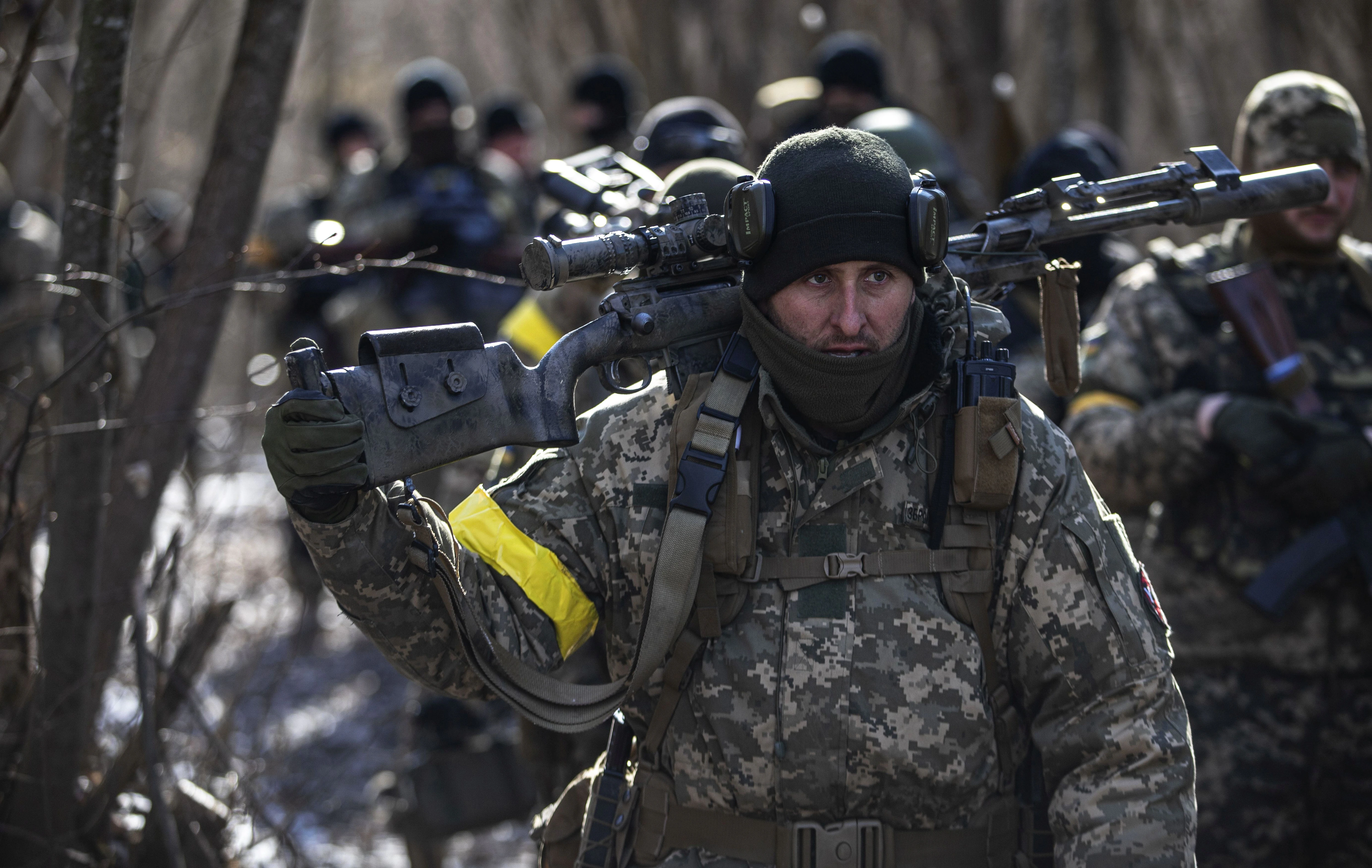 Обзор украины сегодня. Военные журналисты на Украине. Русские солдаты на Украине 2022. Война на Украине картинки.