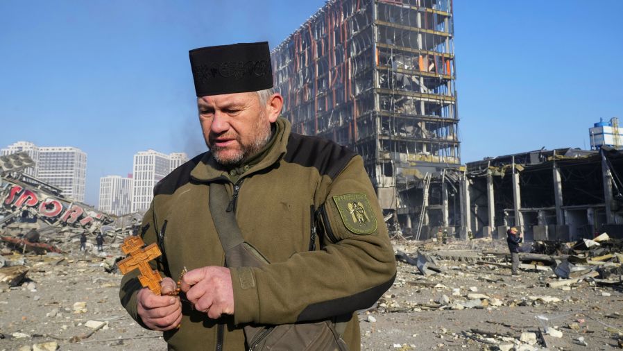  Угрозы, пытки, разрушенные храмы. Как россияне преследуют ПЦУ на оккупированных территориях юга Украины